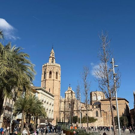 Cosy Rooms Embajador Valencia Bagian luar foto