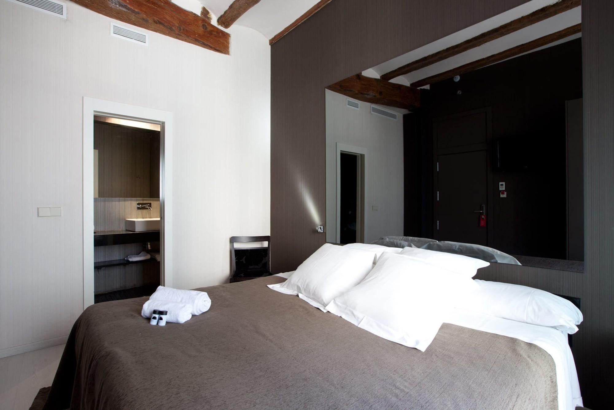 Cosy Rooms Embajador Valencia Bagian luar foto