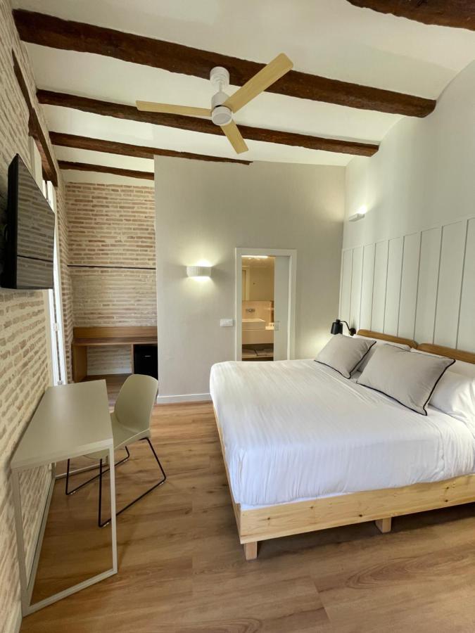 Cosy Rooms Embajador Valencia Bagian luar foto