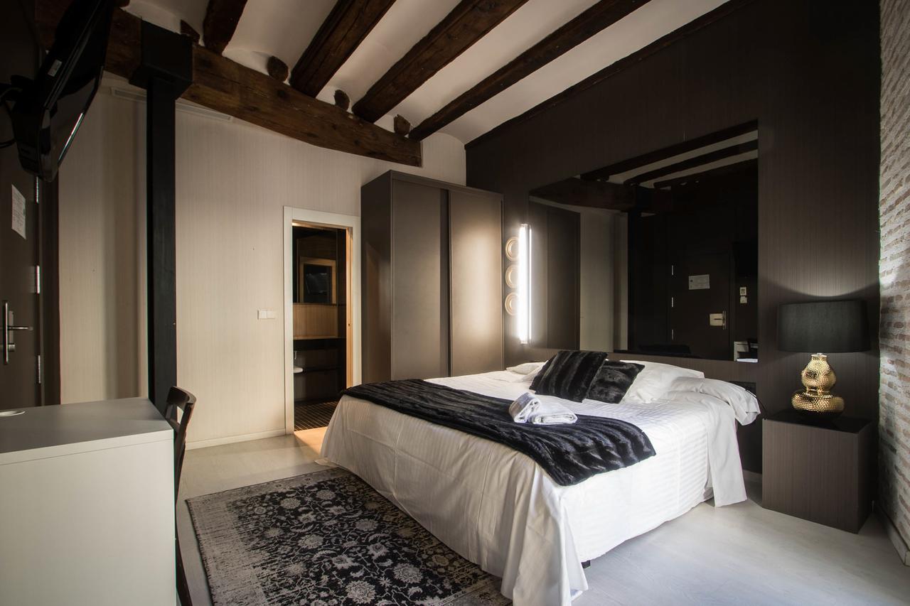 Cosy Rooms Embajador Valencia Bagian luar foto