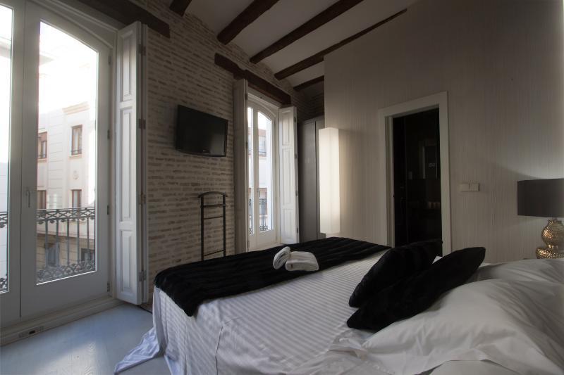 Cosy Rooms Embajador Valencia Bagian luar foto