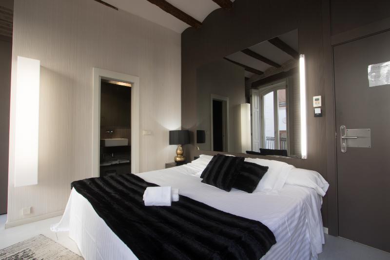 Cosy Rooms Embajador Valencia Bagian luar foto